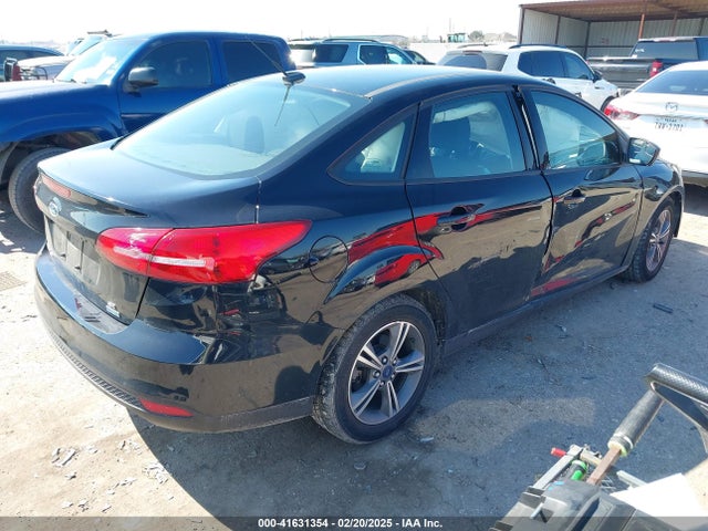 Ford FOCUS SE 2017 1FADP3FEXHL285100 Image 4