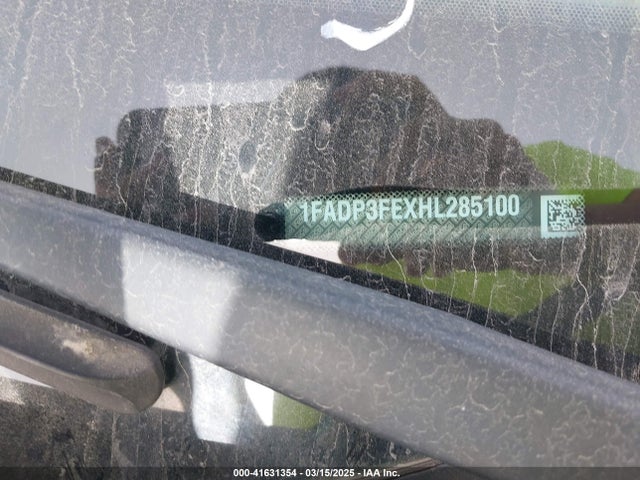 Ford FOCUS SE 2017 1FADP3FEXHL285100 Image 9