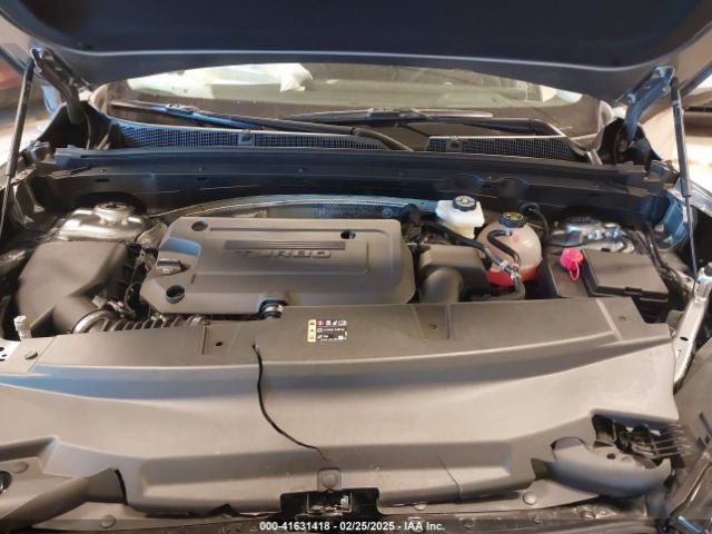 LRBFZSE42RD072328 Buick Envision Avenir Awd
