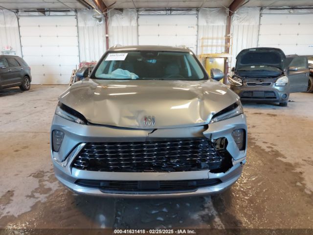 LRBFZSE42RD072328 Buick Envision Avenir Awd