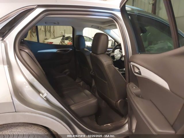 LRBFZSE42RD072328 Buick Envision Avenir Awd