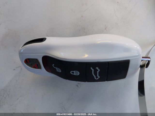 2013 PORSCHE CAYENNE WP1AF2A27DLA35653 Photo 10