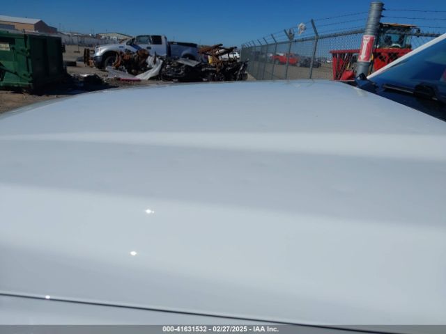 1GNSKJKJ2KR103148 Chevrolet Suburban Premier