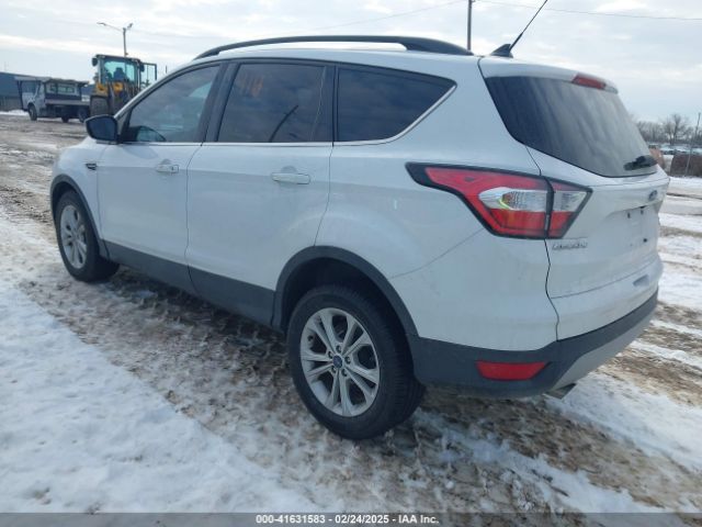 1FMCU0GD1JUC48757 Ford ESCAPE SE