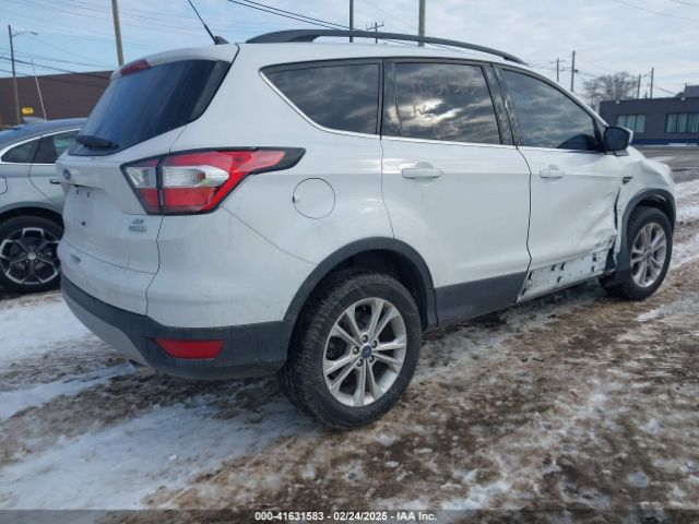 1FMCU0GD1JUC48757 Ford ESCAPE SE