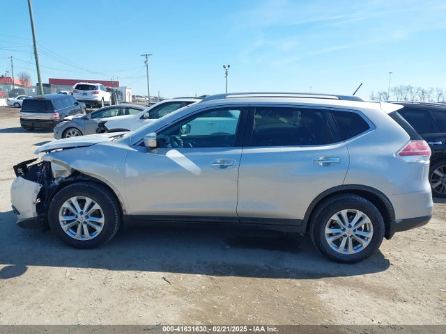 Nissan ROGUE SV 2015 5N1AT2MT2FC752555 Image 14