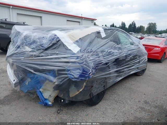 2024 TESLA MODEL Y 7SAYGDEE5RF163688 Photo 3