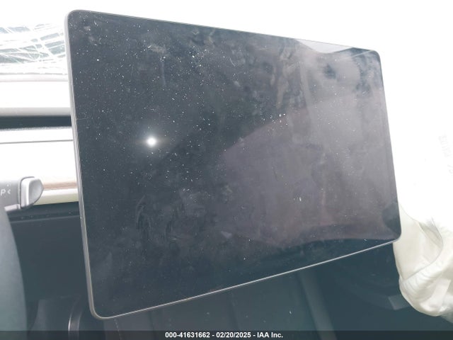 2024 TESLA MODEL Y 7SAYGDEE5RF163688 Photo 6