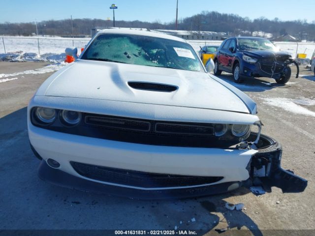 2C3CDZBT9KH744700 Dodge Challenger R/t