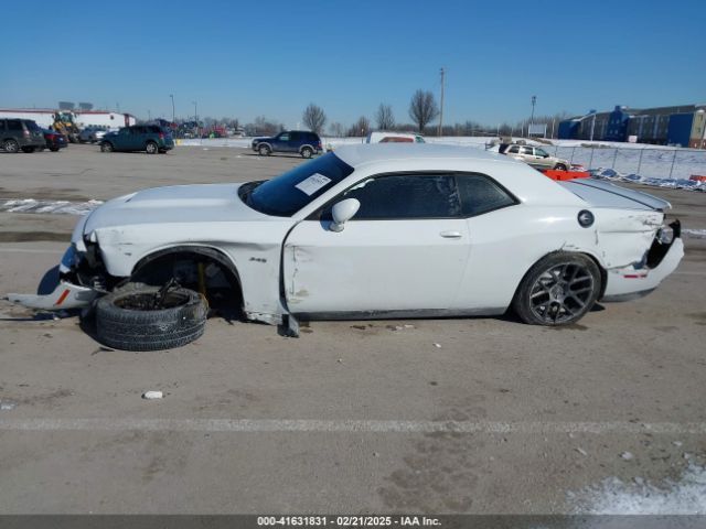 2C3CDZBT9KH744700 Dodge Challenger R/t