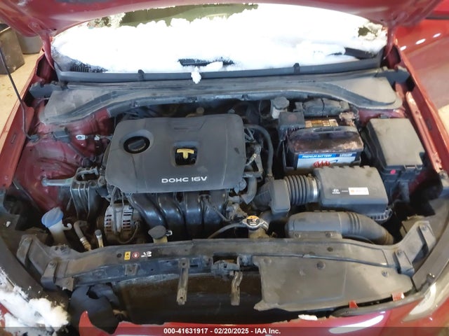 Hyundai ELANTRA SE 2017 5NPD84LF1HH039079 Image 10