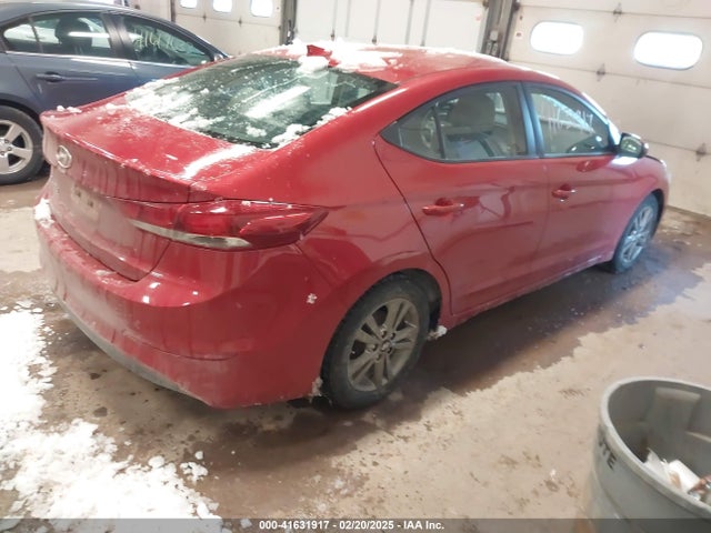 Hyundai ELANTRA SE 2017 5NPD84LF1HH039079 Image 4