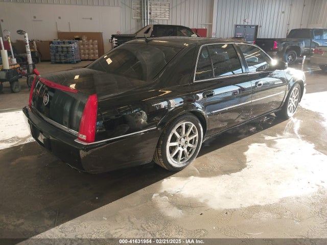 2008 CADILLAC DTS 1G6KD57958U127610 Photo 3