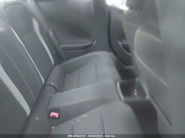 1G1FB1RS9G0131297 Chevrolet Camaro 1lt