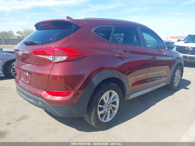 KM8J33A44JU653810 Hyundai TUCSON SEL