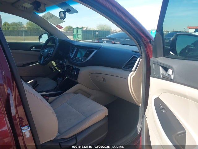 KM8J33A44JU653810 Hyundai TUCSON SEL