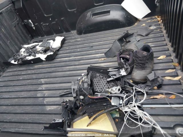5TFVC5DB7NX008200 Toyota Tundra Hybrid Capstone