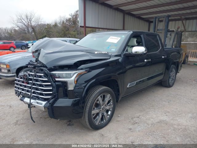 5TFVC5DB7NX008200 Toyota Tundra Hybrid Capstone
