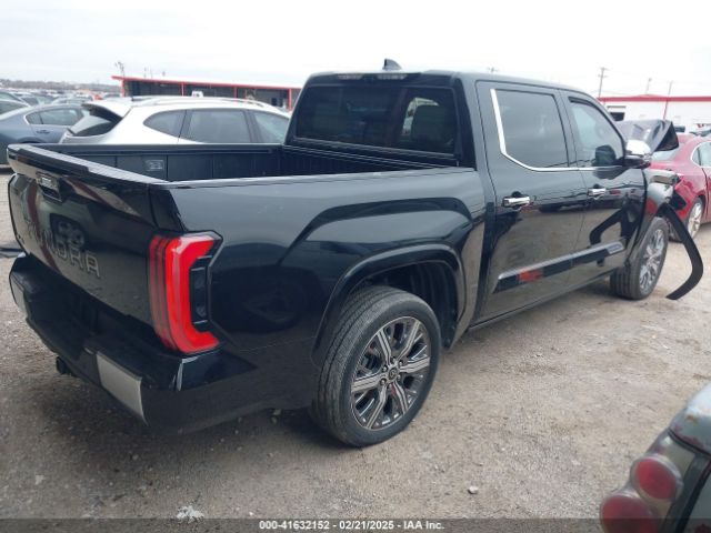 5TFVC5DB7NX008200 Toyota Tundra Hybrid Capstone