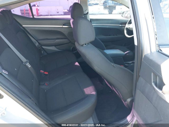 Hyundai ELANTRA SE 2019 5NPD74LF0KH483497 Image 8