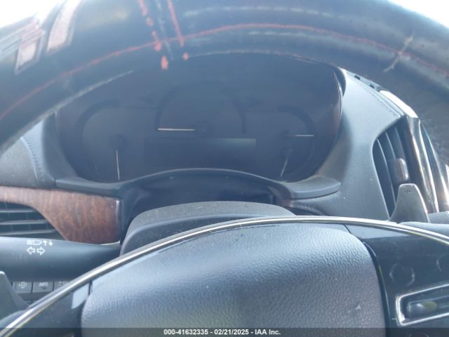 1G6AM1R3XF0129404 Cadillac lfx
