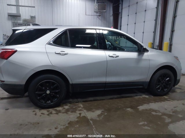 Chevrolet EQUINOX LT 2018 3GNAXSEV3JS614770 Image 13