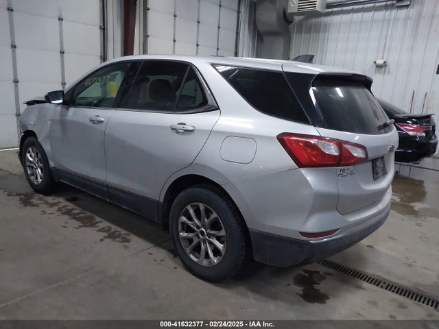 Chevrolet EQUINOX LT 2018 3GNAXSEV3JS614770 Image 3