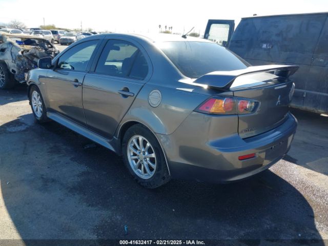 2011 MITSUBISHI LANCER JA32U2FU3BU040778 Photo 2