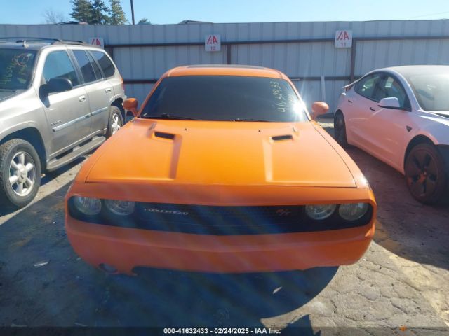 2C3CDYBT1EH206684 Dodge Challenger R/t Plus