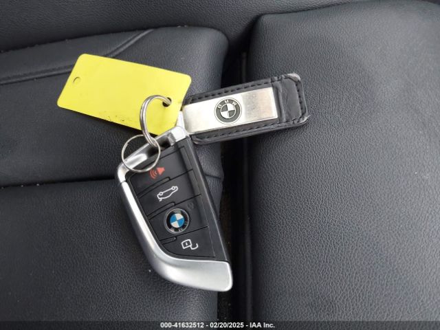 WBA5R1C53KAE82114 BMW 330I
