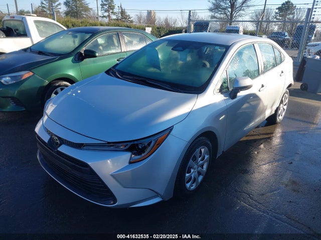 5YFB4MDE1RP203573 Toyota COROLLA LE