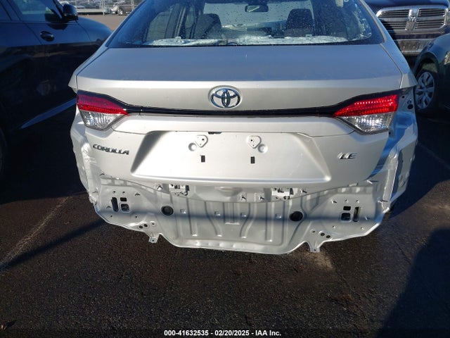 5YFB4MDE1RP203573 Toyota COROLLA LE