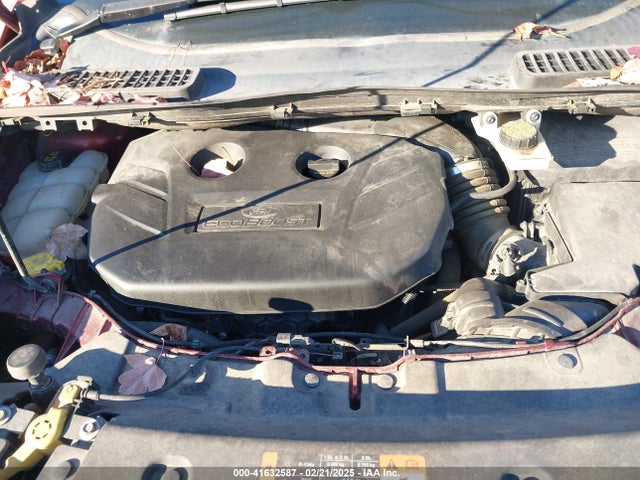 1FMCU9G96FUB72704 Ford ESCAPE SE