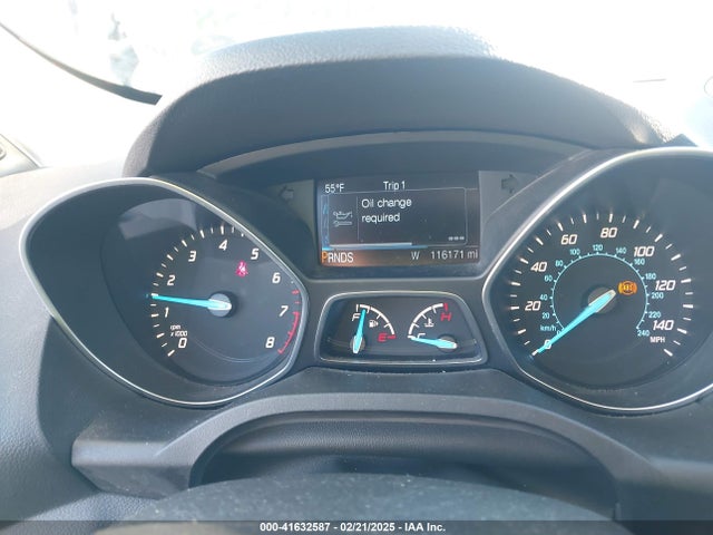 1FMCU9G96FUB72704 Ford ESCAPE SE