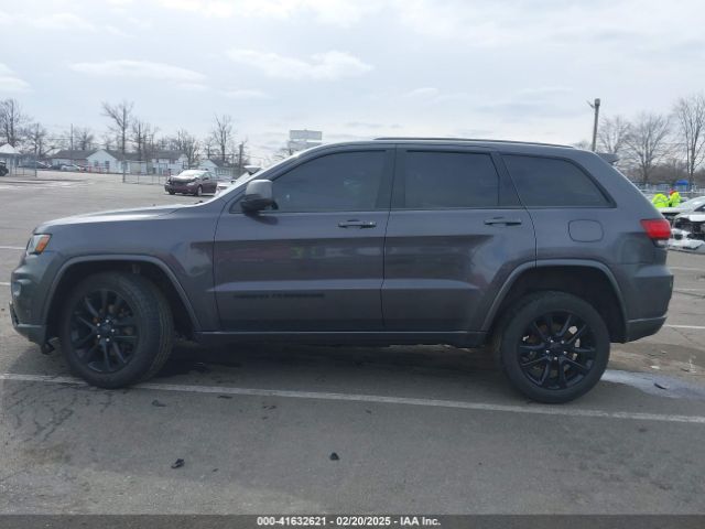 1C4RJFAG1JC487132 Jeep Grand Cherokee Altitude 4x4