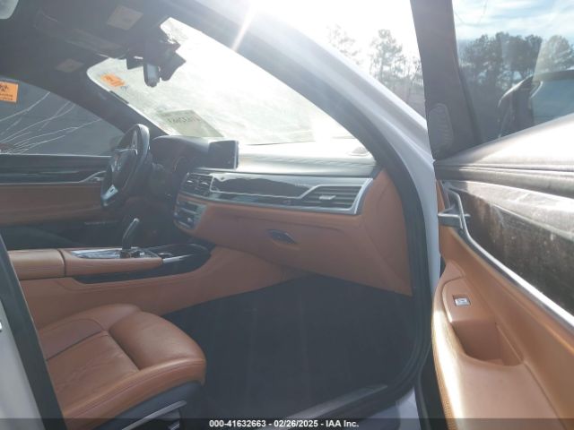 WBA7F0C58HGM21467 BMW 750i