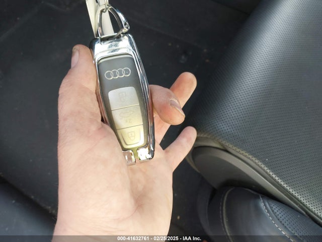 2019 AUDI E-TRON WA1VAAGE1KB006854 Photo 10