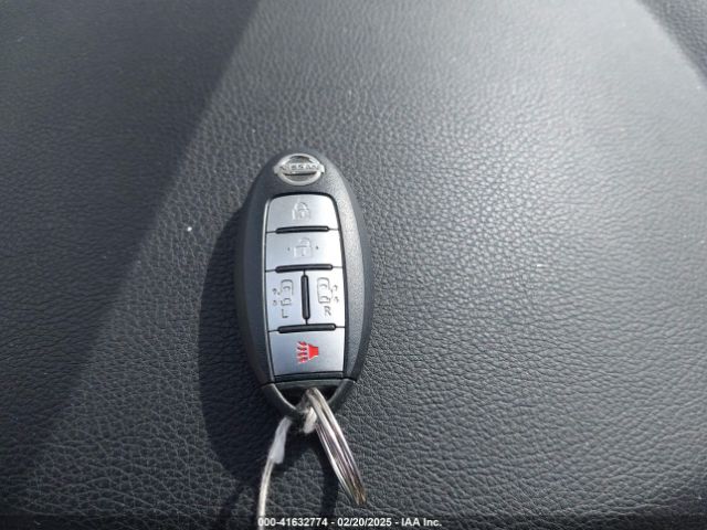 JN8AE2KP5H9169079 Nissan Quest Sv