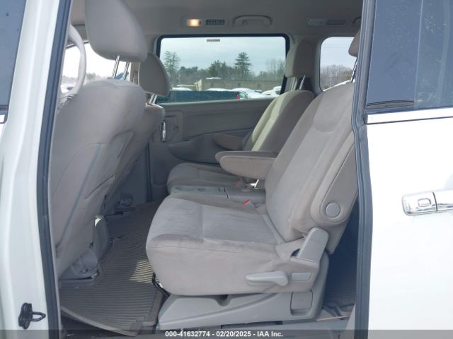 JN8AE2KP5H9169079 Nissan Quest Sv