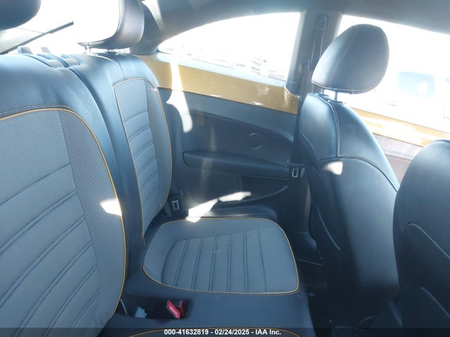 3VWS17AT6GM620881 Volkswagen Beetle 1.8t Dune