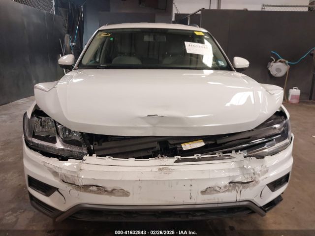 3VV0B7AX8MM019835 Volkswagen Tiguan 2.0t S