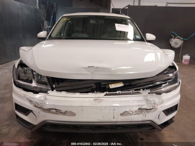 3VV0B7AX8MM019835 Volkswagen Tiguan 2.0t S