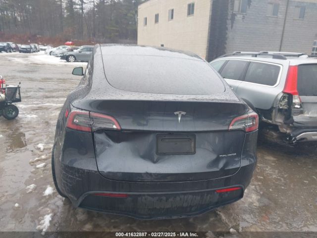 7SAYGDEE3RA239499 Tesla Model Y Long Range Dual Motor All-wheel Drive