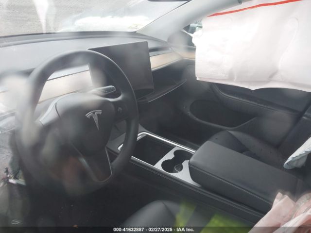 7SAYGDEE3RA239499 Tesla Model Y Long Range Dual Motor All-wheel Drive