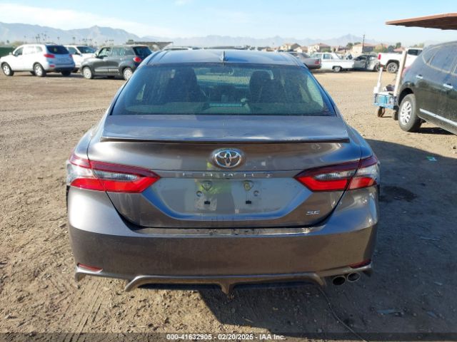 4T1G11AK2NU662823 Toyota CAMRY SE
