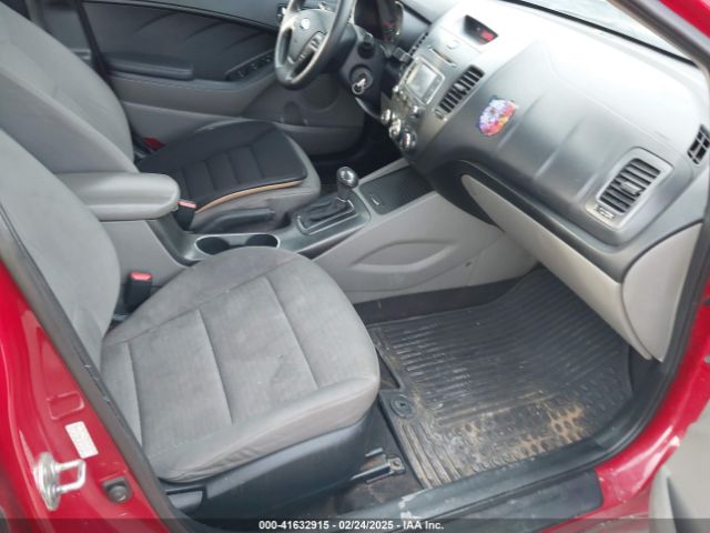 KNAFX4A67G5541587 KIA FORTE LX