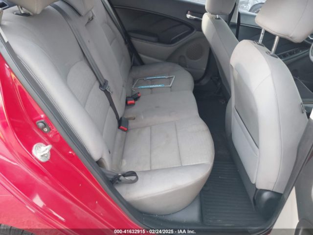 KNAFX4A67G5541587 KIA FORTE LX