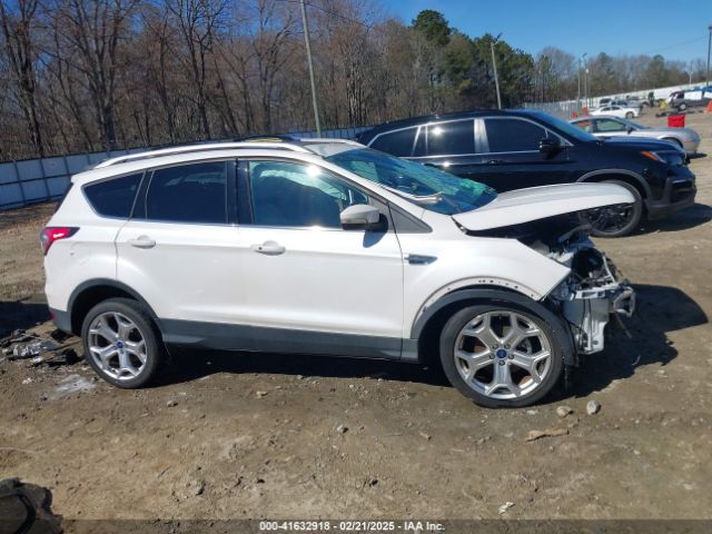 1FMCU0JD6HUE01006 Ford Escape Titanium