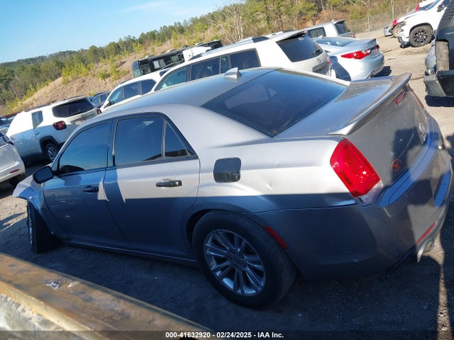 2C3CCABGXJH214595 Chrysler 300 300s
