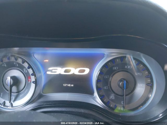 2018 CHRYSLER 300 2C3CCABGXJH214595 Photo 6